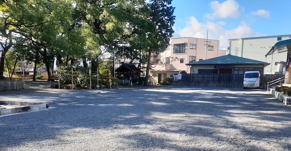川原神社 名古屋　駐車場