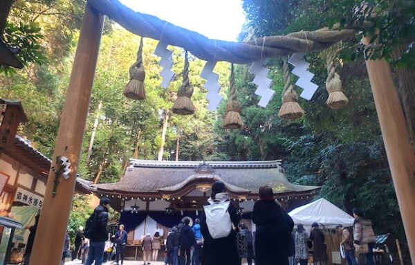 狭井神社　