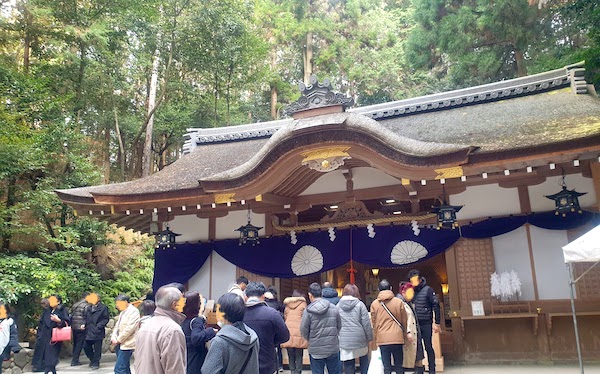 狭井神社　