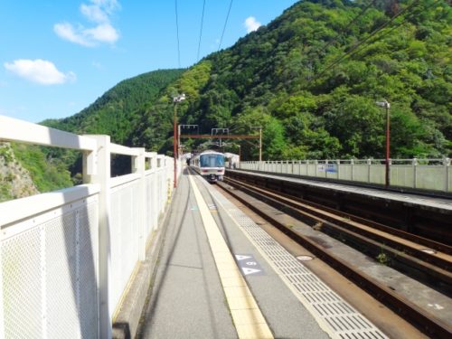 保津峡駅
