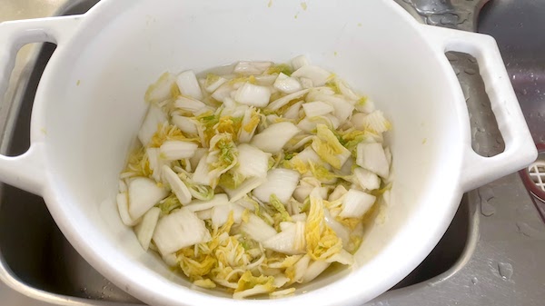 キムチ　手作り 白菜塩漬け